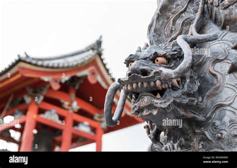 La Rébellion de Kiyomizu: Une Contestation Religieuse Face à L'Influence Croissante du Bouddhisme dans le Japon du IXe siècle